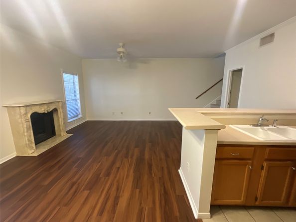 7387 Regency Square Court, Houston TX 77036