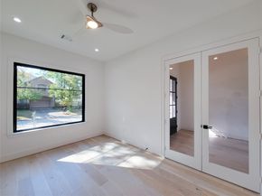 4026 Underwood Street, Houston TX 77025