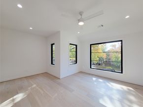 4026 Underwood Street, Houston TX 77025