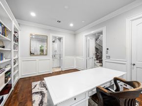 1723 Sunset Boulevard, Houston TX 77005