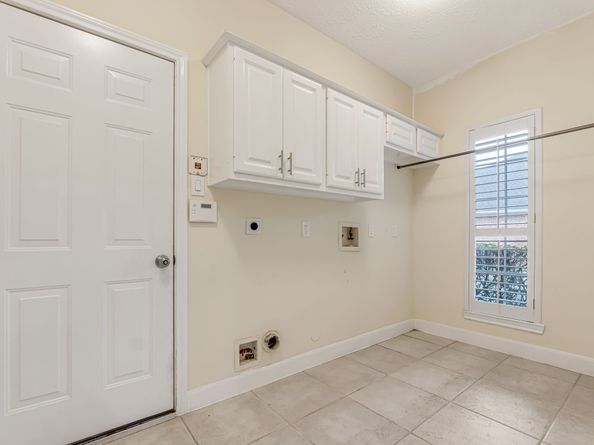 1119 Walden Hill Court, Houston TX 77077