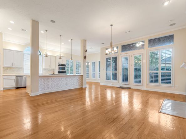 1119 Walden Hill Court, Houston TX 77077