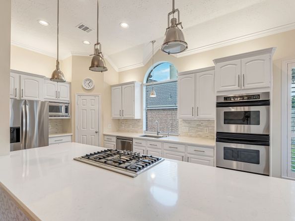 1119 Walden Hill Court, Houston TX 77077