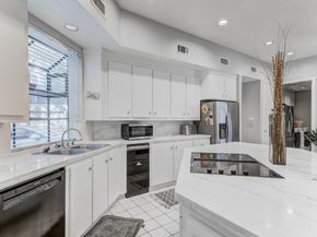 12007 Lakeway Court, Houston TX 77071