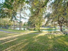 12007 Lakeway Court, Houston TX 77071