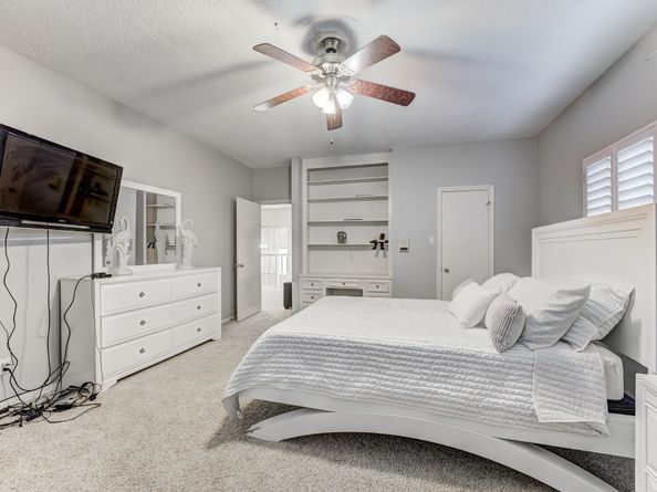 12007 Lakeway Court, Houston TX 77071