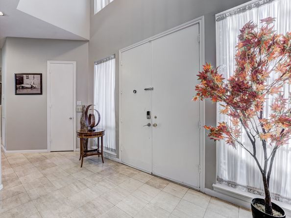 12007 Lakeway Court, Houston TX 77071