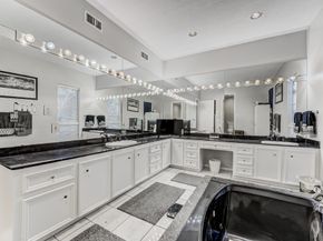 12007 Lakeway Court, Houston TX 77071