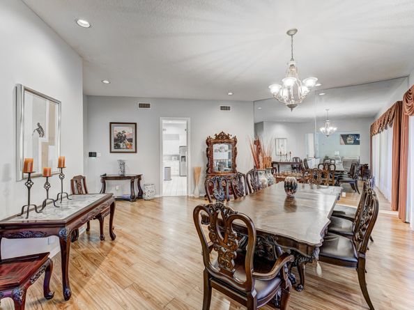 12007 Lakeway Court, Houston TX 77071