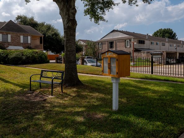 8486 Ariel Street, Houston TX 77074