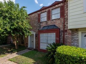 8486 Ariel Street, Houston TX 77074