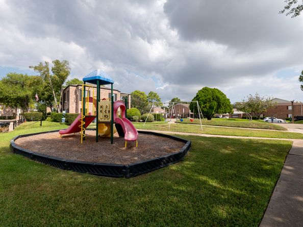 8486 Ariel Street, Houston TX 77074