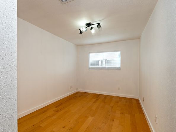 8486 Ariel Street, Houston TX 77074