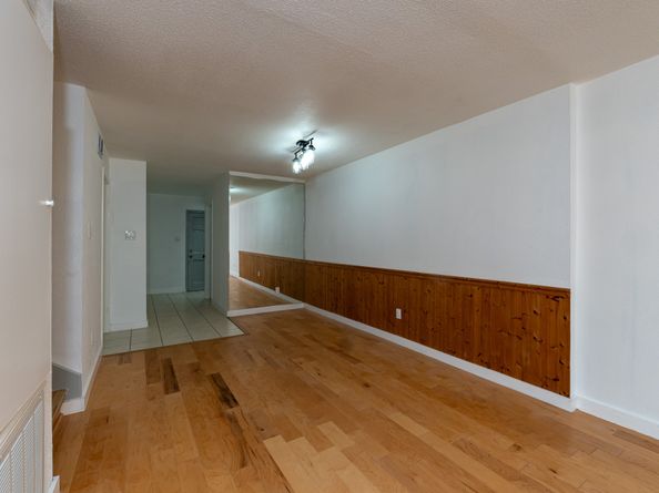 8486 Ariel Street, Houston TX 77074