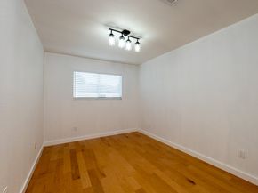 8486 Ariel Street, Houston TX 77074