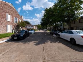 8486 Ariel Street, Houston TX 77074