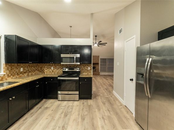 4714 Glenvillage Street, Houston TX 77084