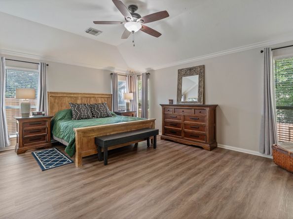 2504 N Yorkchase Lane, Conroe TX 77304