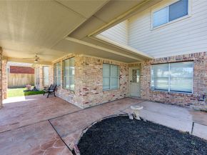 19230 Canyon Bay Drive, Tomball TX 77377