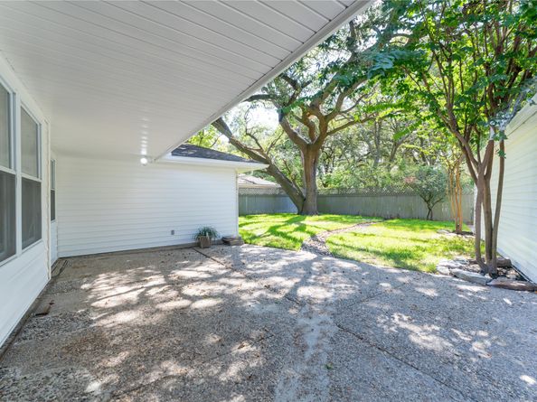 6119 S Braeswood Boulevard, Houston TX 77096