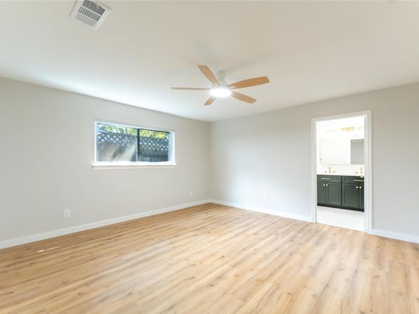 6119 S Braeswood Boulevard, Houston TX 77096