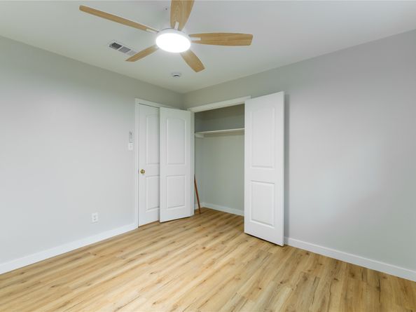 6119 S Braeswood Boulevard, Houston TX 77096