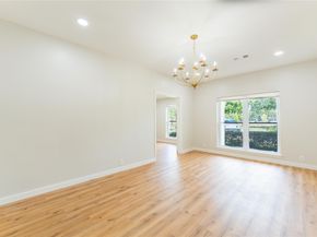 6119 S Braeswood Boulevard, Houston TX 77096