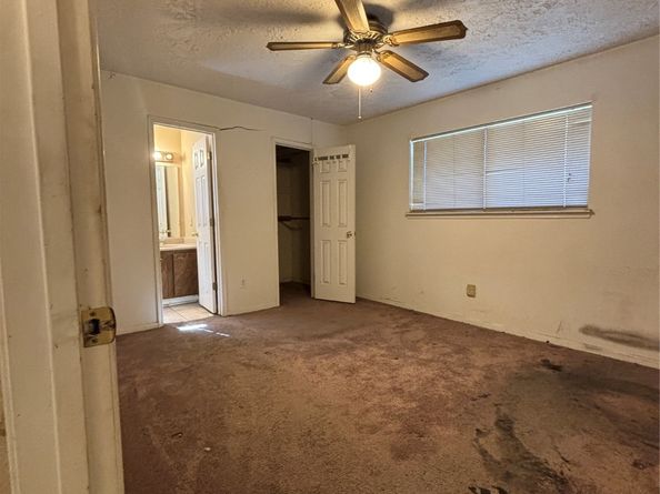 229 Oxford Drive, Conroe TX 77303