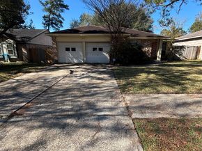229 Oxford Drive, Conroe TX 77303