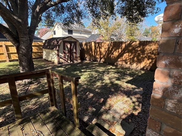 229 Oxford Drive, Conroe TX 77303