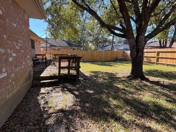 229 Oxford Drive, Conroe TX 77303