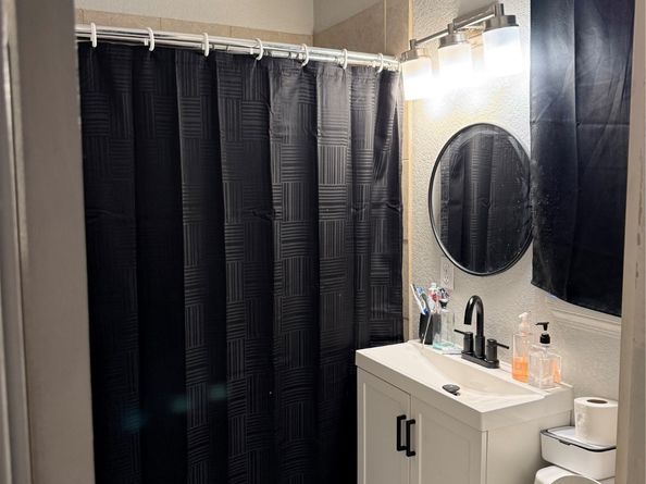 5834 Belmark Street, Houston TX 77033