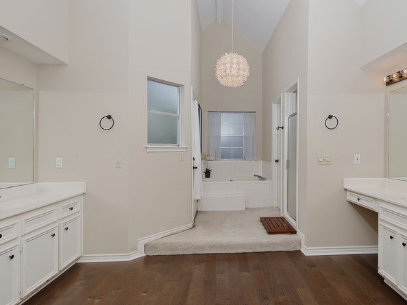 5 Indian Cedar Lane, The Woodlands TX 77380