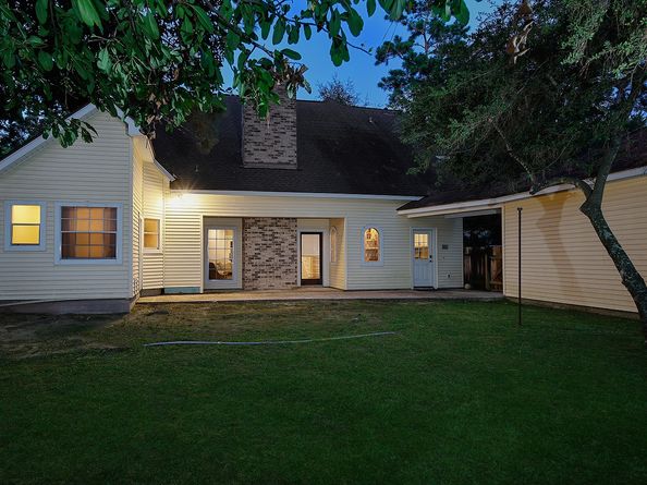 5 Indian Cedar Lane, The Woodlands TX 77380