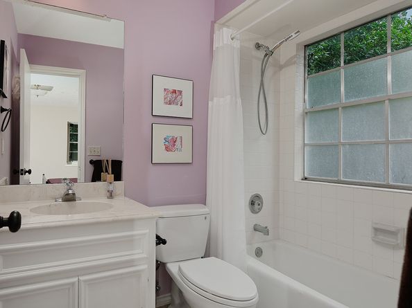 5 Indian Cedar Lane, The Woodlands TX 77380