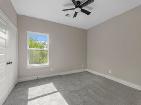 7802 Queen Street, Houston TX 77028