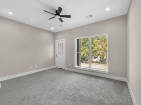 7802 Queen Street, Houston TX 77028