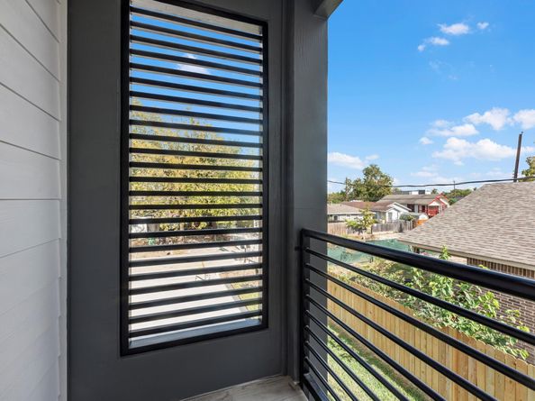 7802 Queen Street, Houston TX 77028