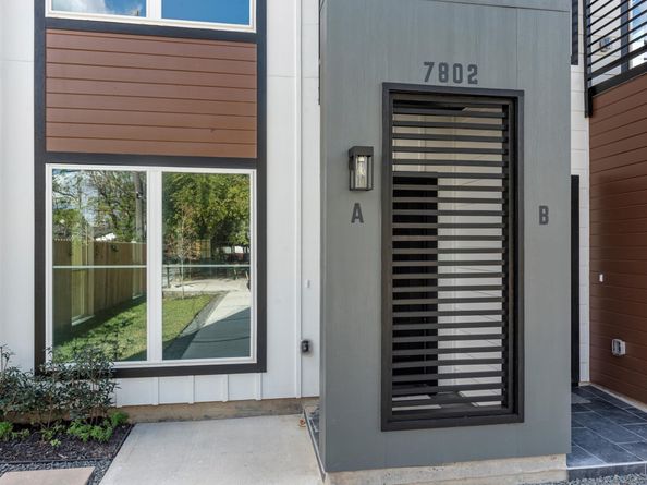 7802 Queen Street, Houston TX 77028