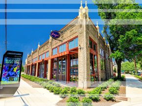 1912 Taft Street, Houston TX 77006