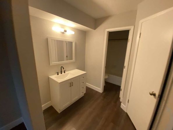 5625 Antoine Drive 404, Houston TX 77091