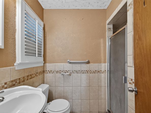 8428 Swiftwater Lane, Houston TX 77075