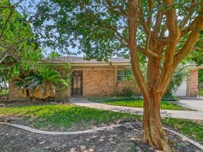 8428 Swiftwater Lane, Houston TX 77075