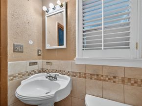 8428 Swiftwater Lane, Houston TX 77075