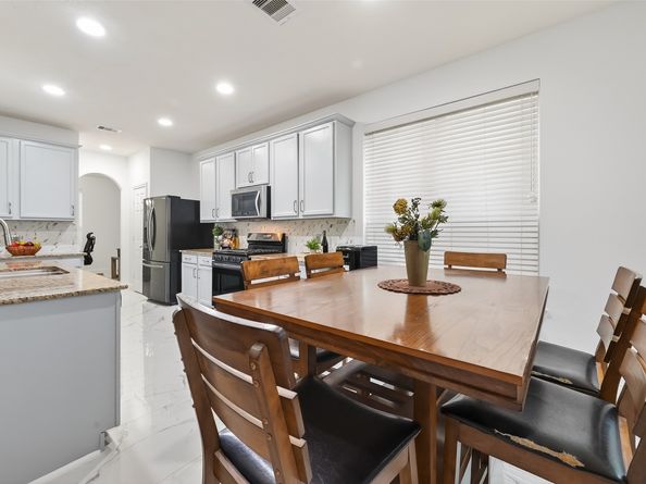 7423 Garland Mist Lane, Richmond TX 77407