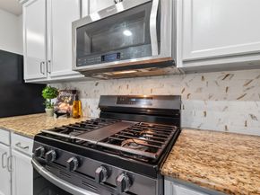 7423 Garland Mist Lane, Richmond TX 77407