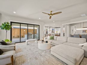 4902 Oak Forest Drive, Houston TX 77018