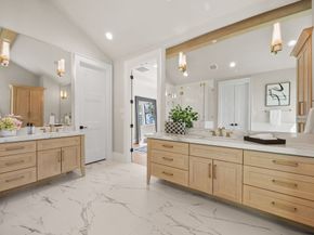 4902 Oak Forest Drive, Houston TX 77018