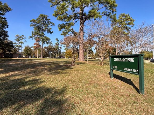 4902 Oak Forest Drive, Houston TX 77018