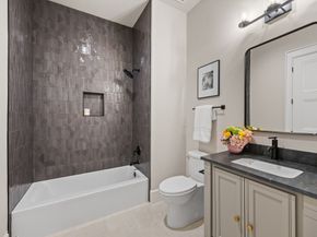 4902 Oak Forest Drive, Houston TX 77018